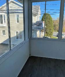 5 1/2 sur 2 étages dans un triplex ! Rare et 1 mois gratuit! - Photo 11