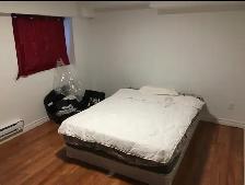 Studio Apartment for Rent – Next to  Plamondon Metro - Photo 2