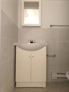 Studio Apartment for Rent – Next to  Plamondon Metro - Photo 4