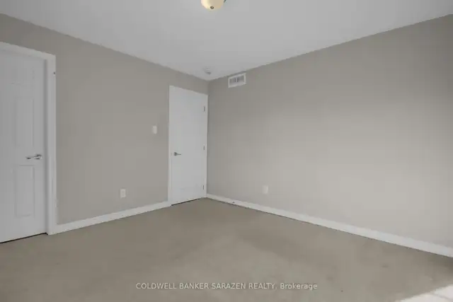 Room rental 750$
