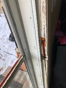 cracked door frames- 'selling', Free estimate.fixed we do or - Photo 2