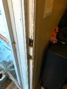cracked door frames- 'selling', Free estimate.fixed we do or - Photo 3