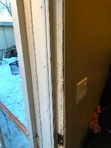 cracked door frames- 'selling', Free estimate.fixed we do or - Photo 4