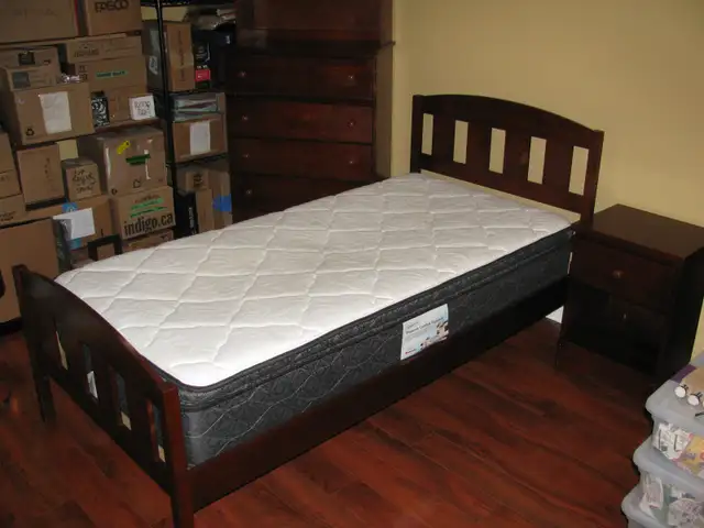 4 Piece Boys Bedroom Set by Valco c/w Beautyrest Mattress