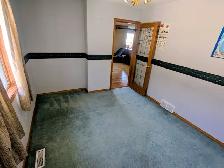 5 Bedroom 2-Storey House - Photo 10
