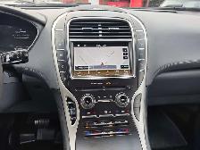 2019 Lincoln Nautilus Reserve AWD Nav / Sunroof / LTH / Rear Ca - Photo 20