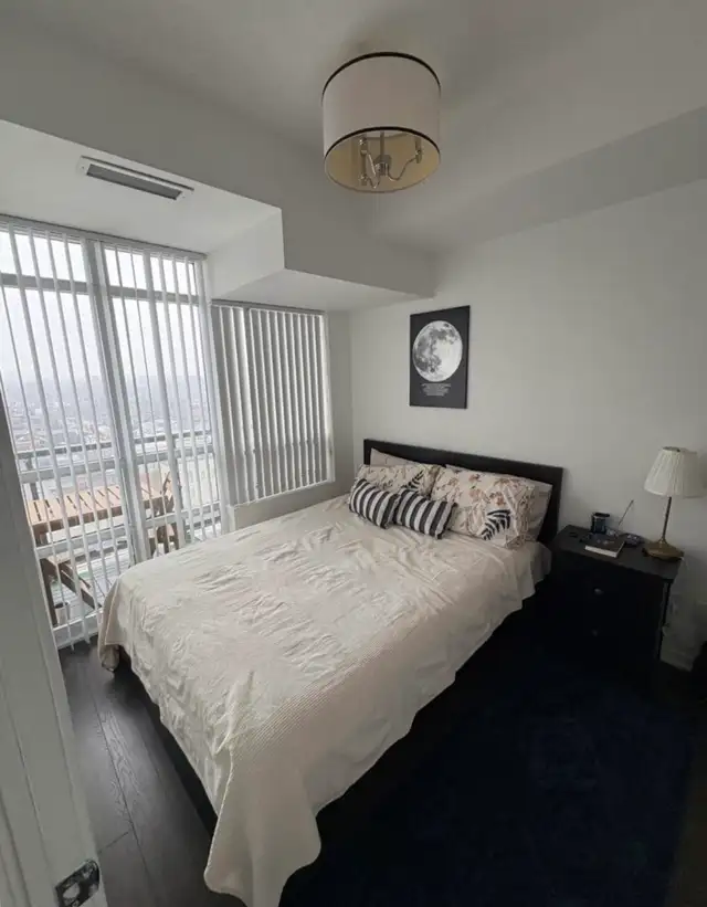 Private Bedroom with Ensuite Bathroom