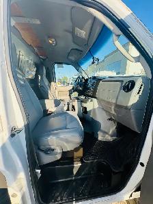 2013 Ford Econoline E-350 RSC, 5.4L, 8 Cylinder, Commercial Carg - Photo 24