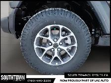 2026 Jeep Wrangler Sport S - Photo 7