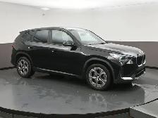 2025 BMW X1 XDRIVE AWD | LEATHER | HEATED SEATS | SUNROOF | APPL