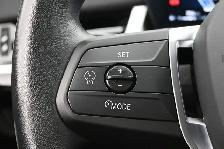 2025 BMW X1 XDRIVE AWD | LEATHER | HEATED SEATS | SUNROOF | APPL - Photo 9
