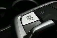 2025 BMW X1 XDRIVE AWD | LEATHER | HEATED SEATS | SUNROOF | APPL - Photo 16