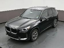 2025 BMW X1 XDRIVE AWD | LEATHER | HEATED SEATS | SUNROOF | APPL - Photo 50