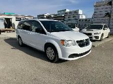 2016 Dodge Grand Caravan SXT Stow n Go - Photo 3