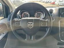 2016 Dodge Grand Caravan SXT Stow n Go - Photo 13