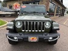 2021 Jeep Wrangler Unlimited Sahara Unlimited Sahara 4x4 - Photo 2