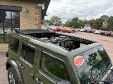 2021 Jeep Wrangler Unlimited Sahara Unlimited Sahara 4x4 - Photo 8