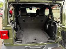 2021 Jeep Wrangler Unlimited Sahara Unlimited Sahara 4x4 - Photo 10