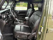 2021 Jeep Wrangler Unlimited Sahara Unlimited Sahara 4x4 - Photo 12