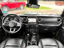 2021 Jeep Wrangler Unlimited Sahara Unlimited Sahara 4x4 - Photo 13