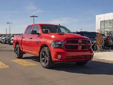2022 Ram 1500 Classic Express 5.7L | Black Accents Package - Photo 13