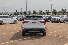 2027 GMC Terrain AWD Elevation - Photo 7