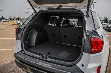2027 GMC Terrain AWD Elevation - Photo 8