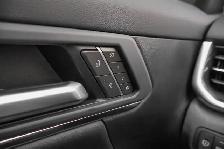 2027 GMC Terrain AWD Elevation - Photo 17