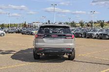 2027 GMC Acadia AT4 - Photo 7
