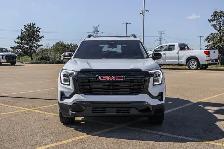 2027 GMC Terrain AWD Elevation - Photo 3