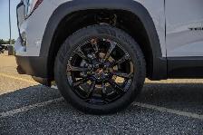 2027 GMC Terrain AWD Elevation - Photo 13