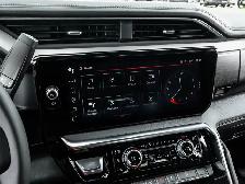 2026 GMC Sierra 3500HD Denali - Photo 27