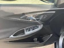 2023 Chevrolet Malibu LT - Photo 13