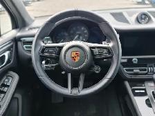 2023 Porsche Macan T 4dr SUV - Photo 13