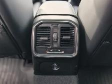 2023 Porsche Macan T 4dr SUV - Photo 20