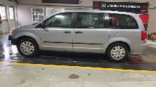 2017 Dodge Grand Caravan - Photo 2