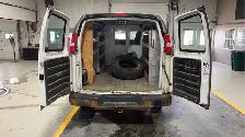 2016 Chevrolet Express - Photo 11