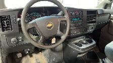 2016 Chevrolet Express - Photo 17