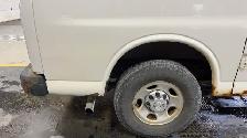 2016 Chevrolet Express - Photo 37