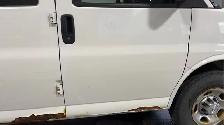 2016 Chevrolet Express - Photo 42