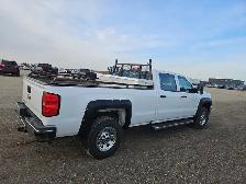 2016 Chevrolet Silverado 3500HD - Photo 4