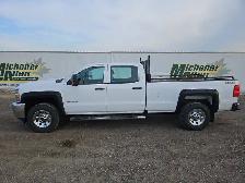 2016 Chevrolet Silverado 3500HD - Photo 5