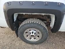 2016 Chevrolet Silverado 3500HD - Photo 11