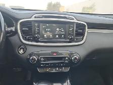 2019 Kia Sorento - Photo 26