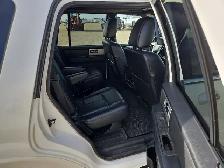 2017 Ford Expedition - Photo 16
