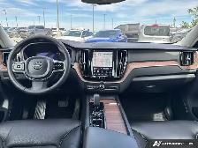 2024 Volvo XC60 Plus Dark Theme | B5 | HEATED SEATS & STEERING - Photo 11