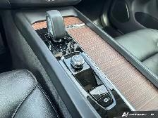 2024 Volvo XC60 Plus Dark Theme | B5 | HEATED SEATS & STEERING - Photo 18