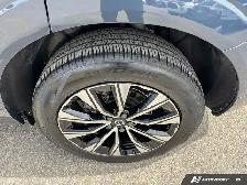 2024 Volvo XC60 Plus Dark Theme | B5 | HEATED SEATS & STEERING - Photo 19