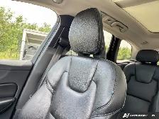 2024 Volvo XC60 Plus Dark Theme | B5 | HEATED SEATS & STEERING - Photo 25