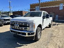 2023 Ford Super Duty F-350 SRW - Photo 2